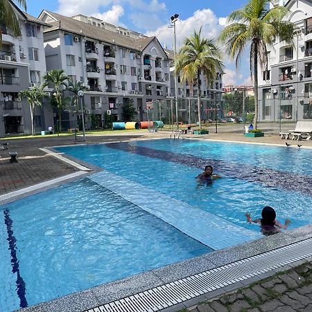 Subang Ville Ehsan Apartment Kampong Baharu Sungai Way Kültér fotó